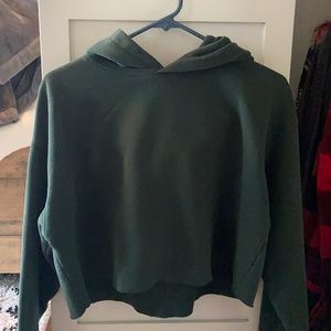 forest green cropped hoodie!